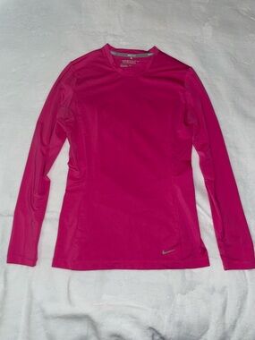 NWOT Nike Pink Long-Sleeve Dri-FIT Performance Top Golf Athletic Wear Gym